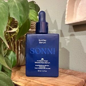 ✨NWOB Sonni Mineral Face Serum